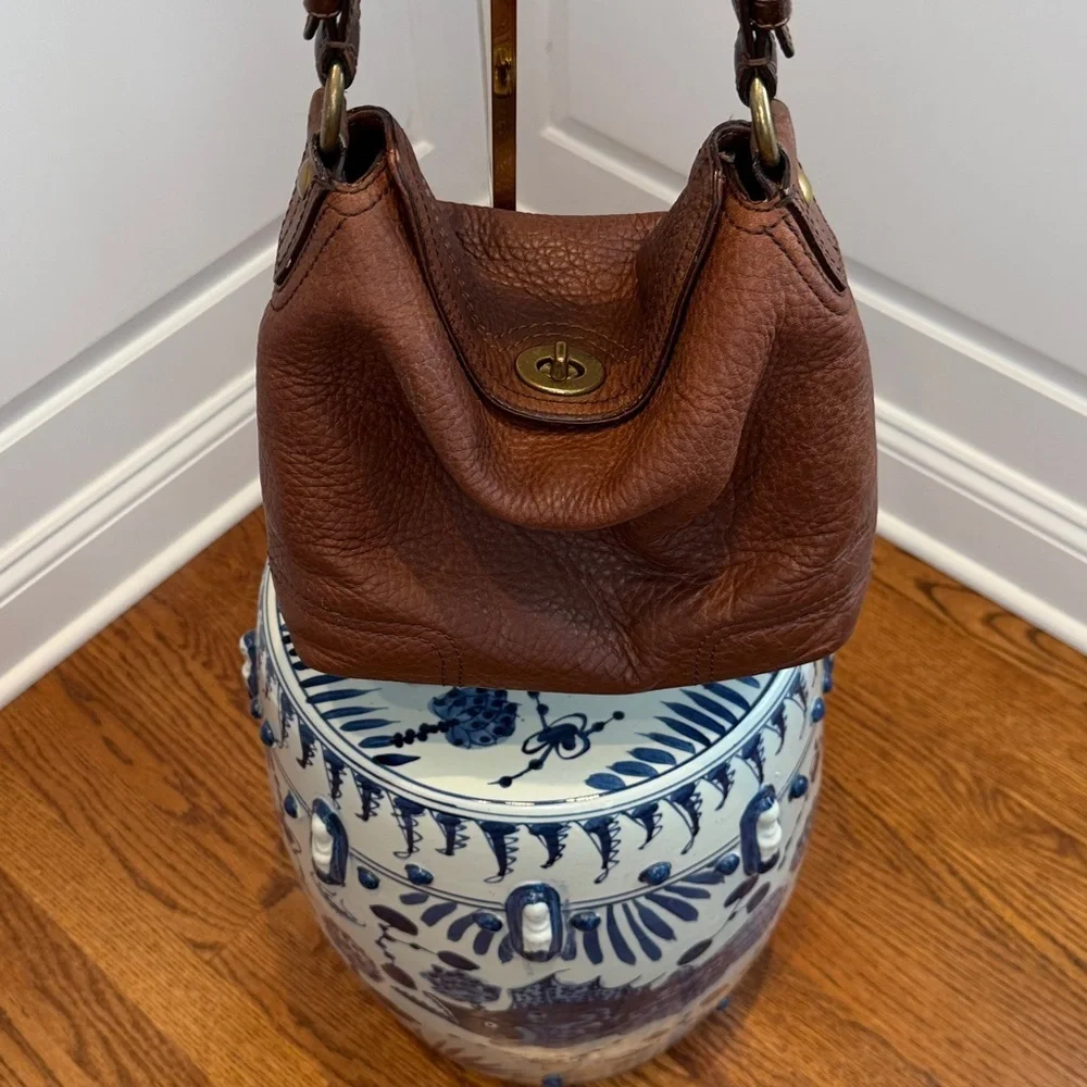 Vintage Coach Chelsea brown pebbled leather turn-lock hobo shoulder bag